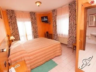 Chateau Des Dames Hotell